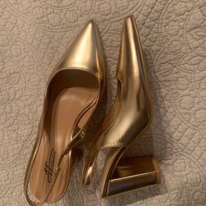 Elegant Gold Slingback Heels